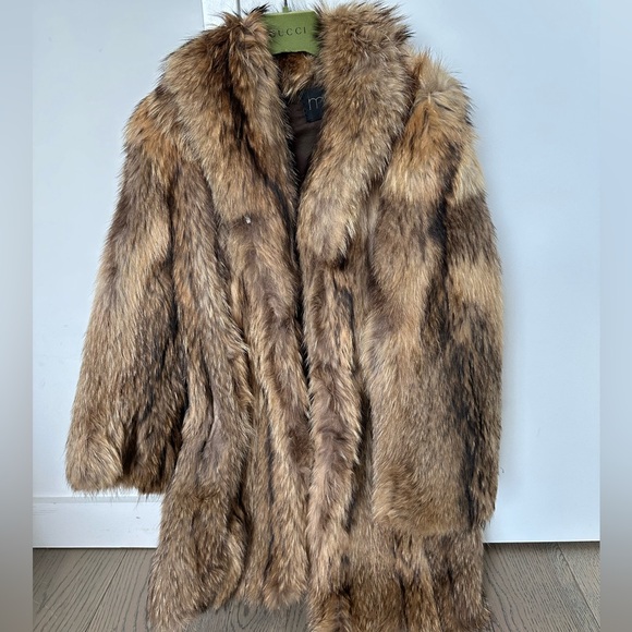 Authentic fur coat - Picture 1 of 14